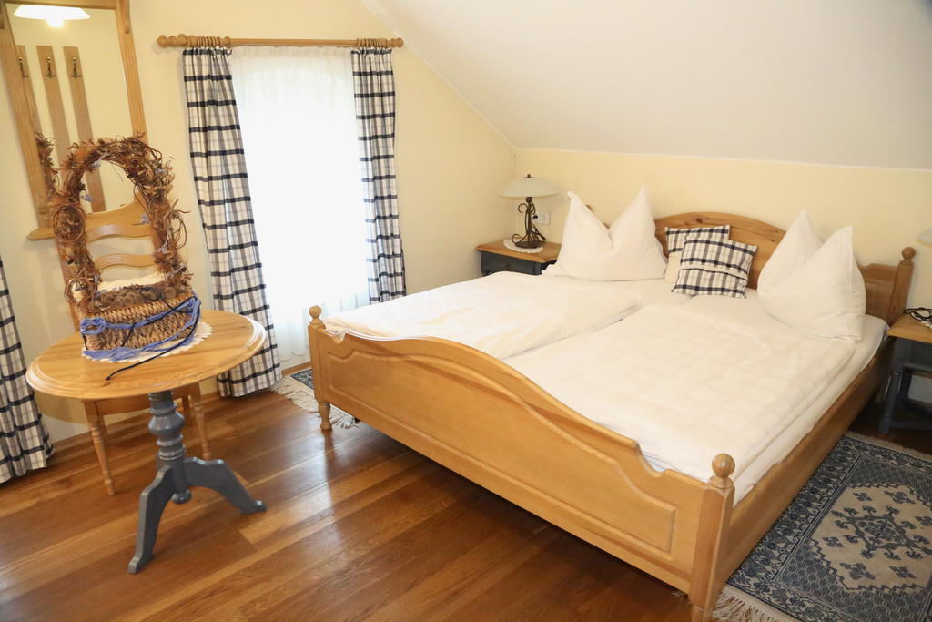 Hotel Hubertus Freistadt Rum bild